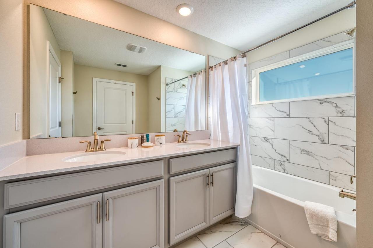 Awesome Home With Private Pool Near Disney Kissimmee Luaran gambar